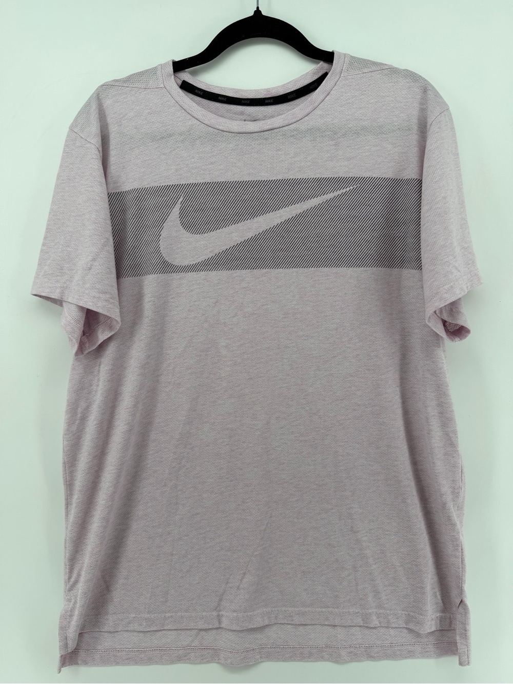 Nike Dri-FIT T-Shirt Size L Pink Heathered Swoosh Graphic Drop-Tail Athletic Tee